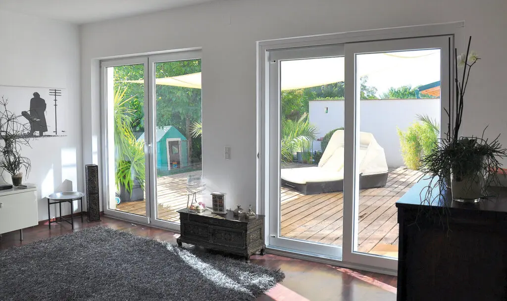 Reich Hebe-Schiebetür – moderne Terrassenverglasung